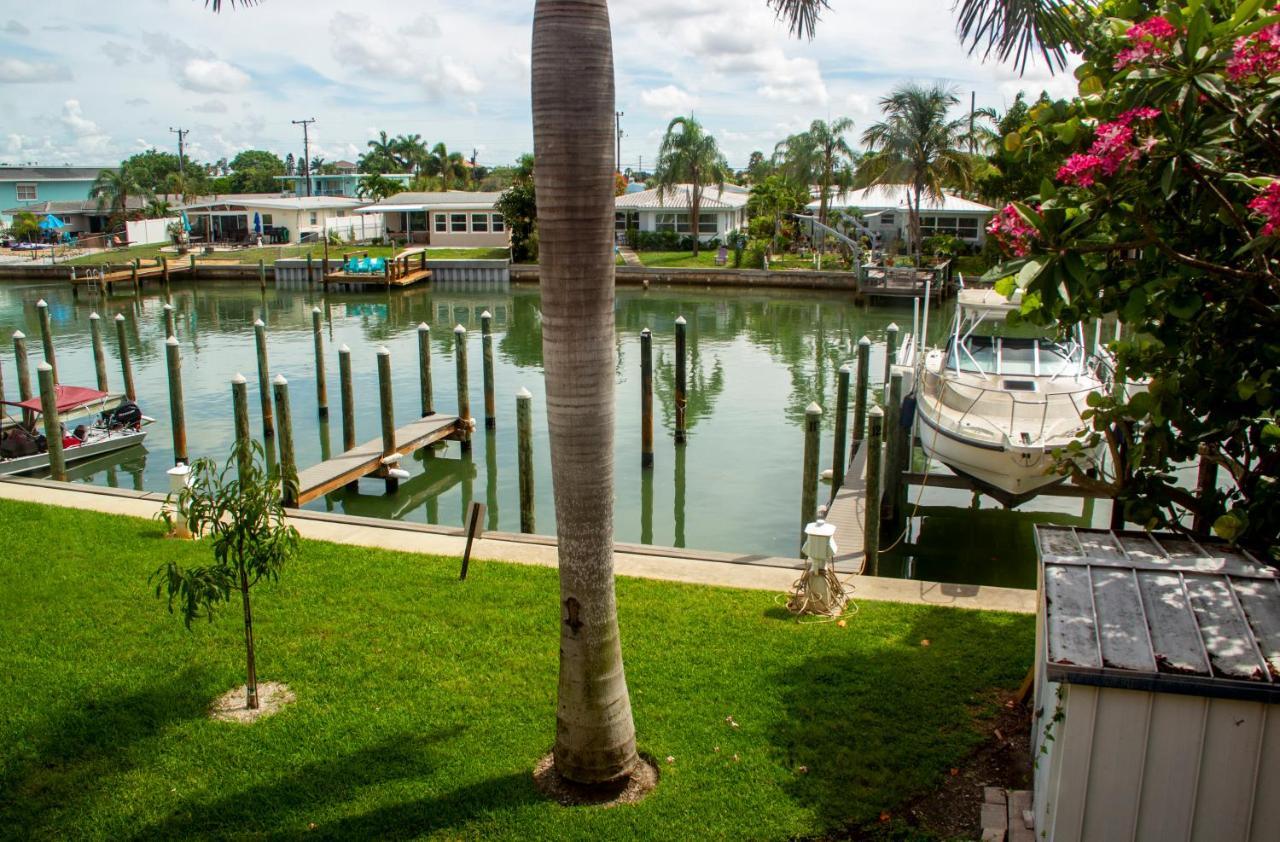 Bayside Inn And Marina トレジャー・アイランド エクステリア 写真